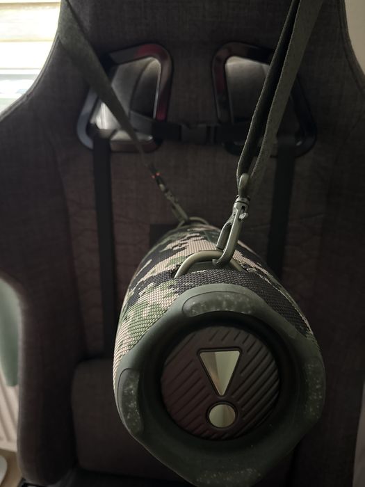 Vand boxa JBL Xtream 4 Camuflaj Impecabila in garantie