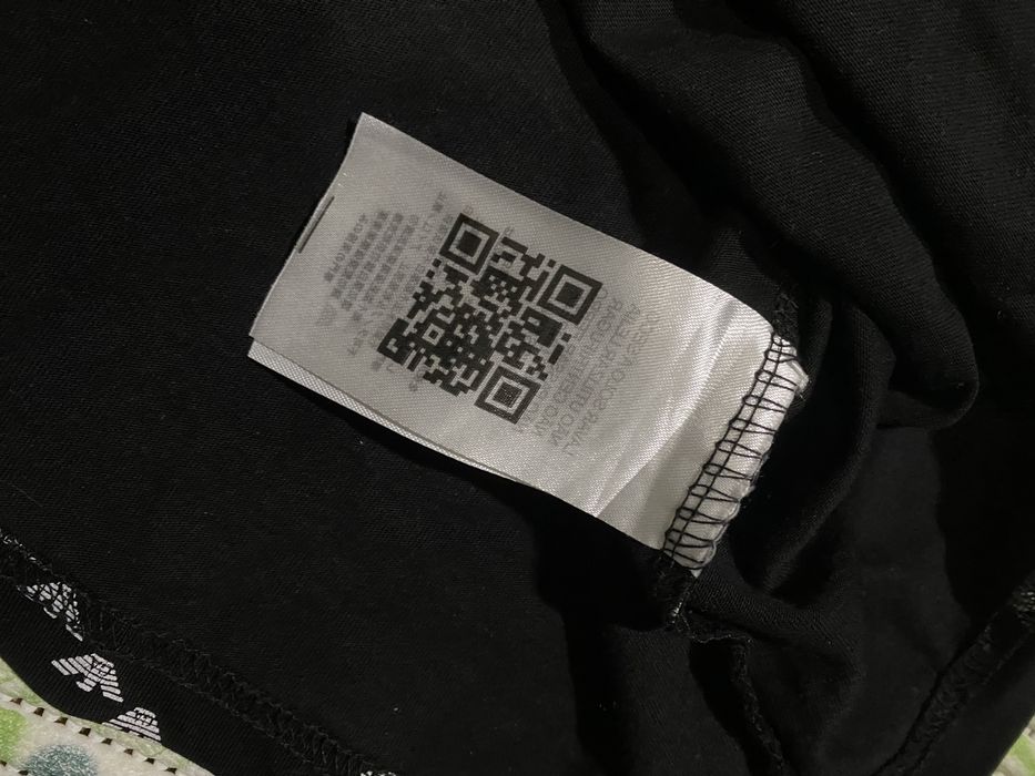 Tricou Emporio Armani EA7 original – negru, mărime [M], impecabil