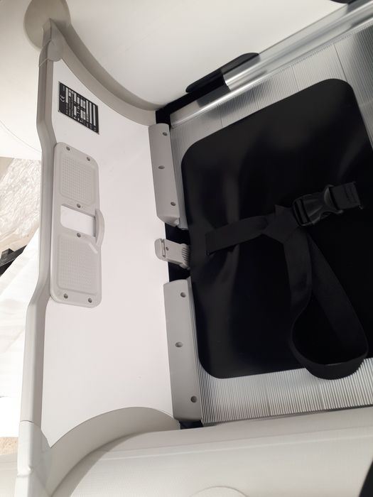 Нови надуваеми лодки с алуминиево дъно - Zander BD330P