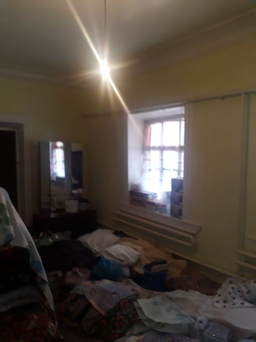 Xovli sotiladi xamma sharoiti bo