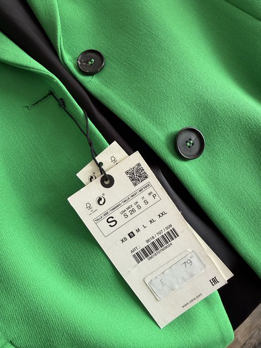 Дамски сет сако размер S и пола размер XS Zara цвят неоново зелен