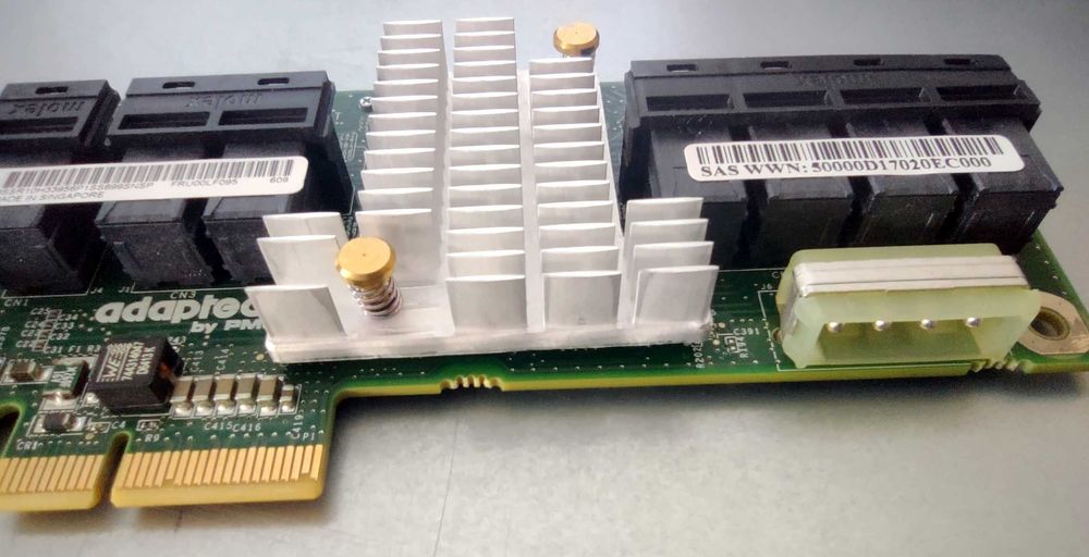 SAS Експандер Adaptec 82885T 12Gb/s 36 канала