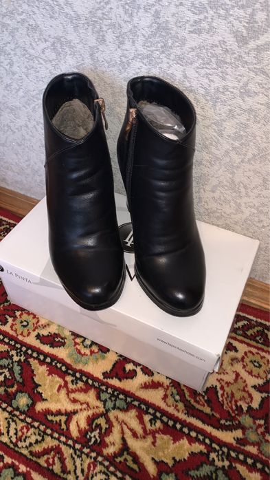 Продам ботильоны, в хорошем состоянии.