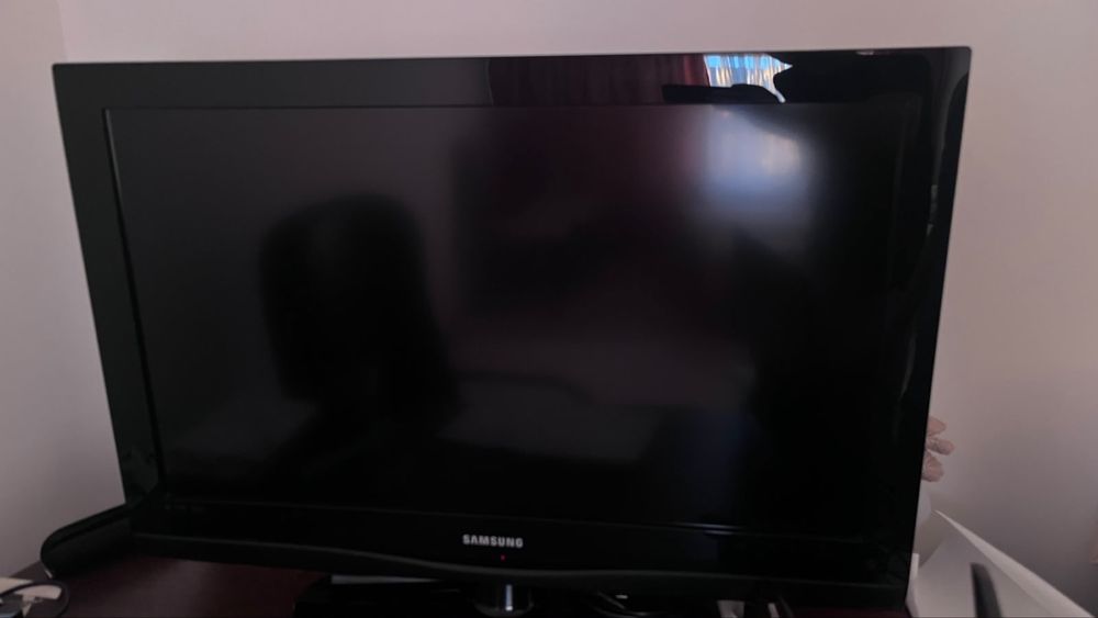 Продам телевизор Samsung