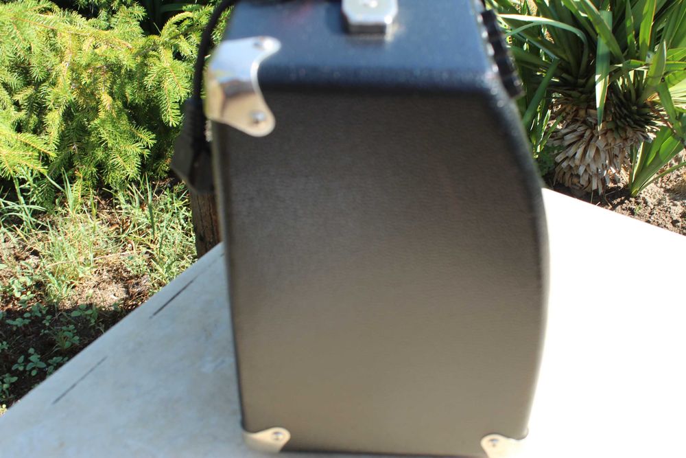 Кубе за китара - “Johnson”