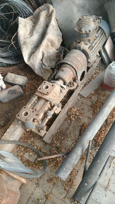 Продам консольный насос