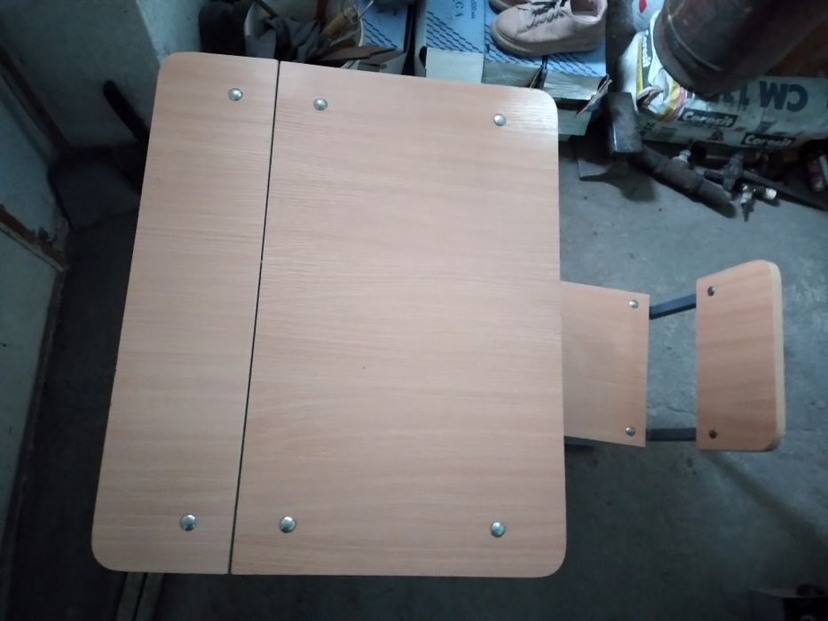 Стол стул ученический