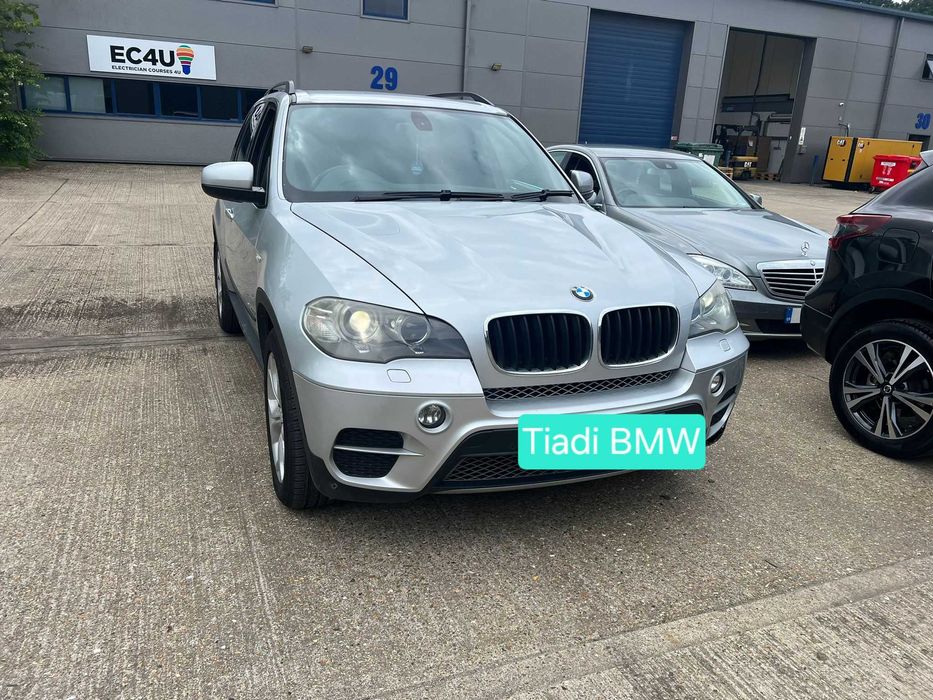 Dezmembrez BMW X5 E70 M57 N57