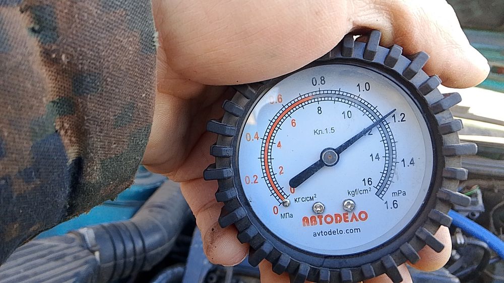 Продам поршни продам