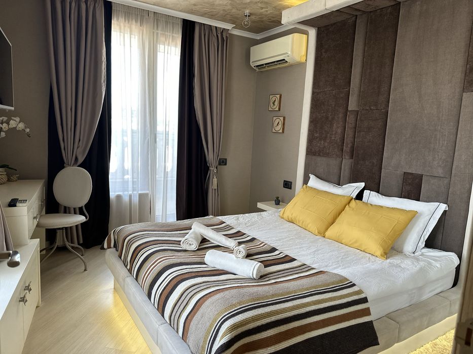 Продава се Двустаен апартамент в Варна, Възраждане 1 - 110 кв.м за 3228 €/кв.м - Снимка #2