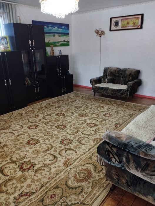 Продам 2ух  этажный дом