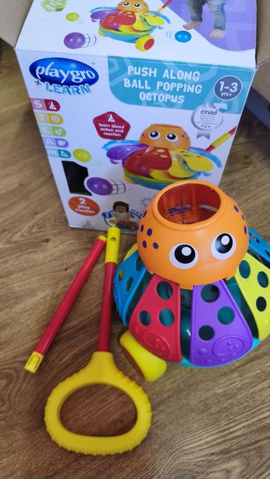 Активна играчка за бутане с топчета Playgro + Learn