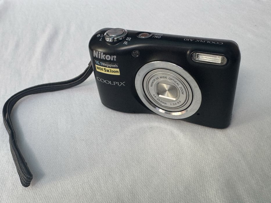 Цифров фотоапарат Nikon Coolpix A10 , 16.1MP , 5х оптичен зум