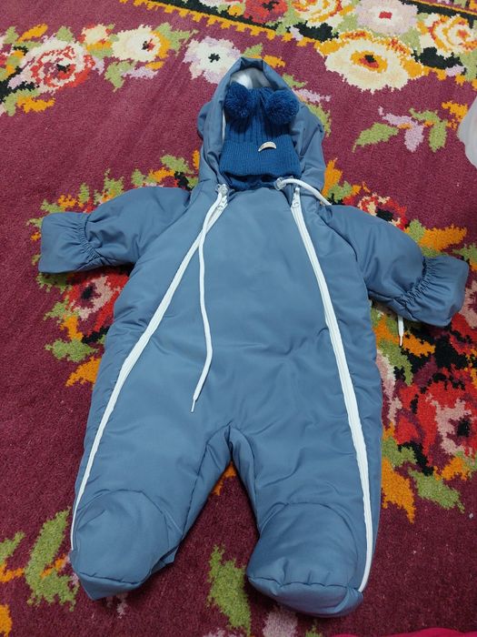 Продаётся детский комбинезон на мальчика