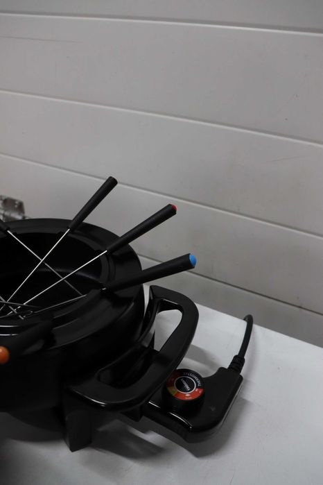 Комплект за фондю Tristar FO-11, Шоколад/Сирене, 8 човека, 1000W, 1,5л