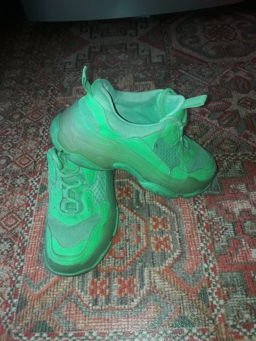 Кроссовки 36 размер