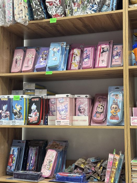 Продаются пеналы для школьников