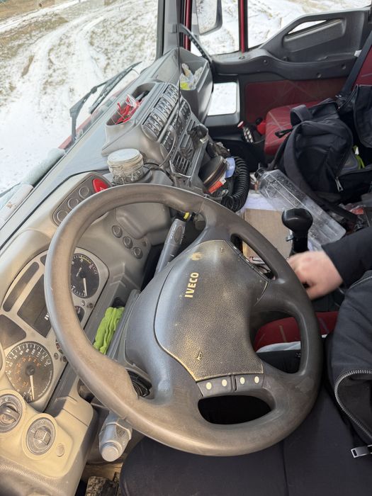 Autobasculanta Iveco Trakker