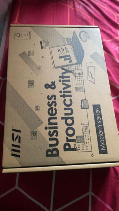 Vand leptop msi moder 14 i3