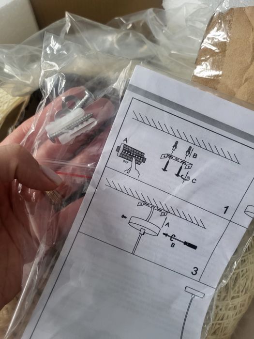 Vând lustra suspendata rustică