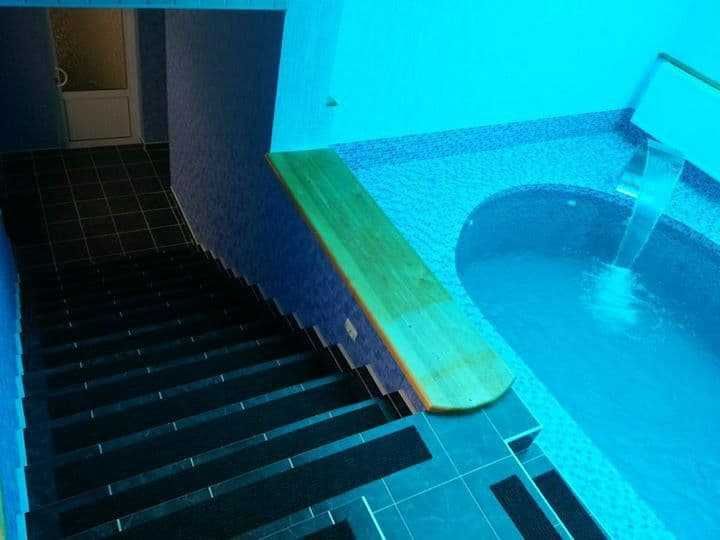 Семейная дача, Чарвак - Бочка, 2 бассейна, сауна