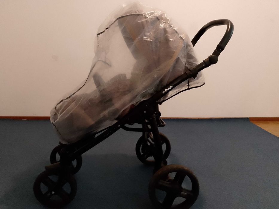 Детская коляска в хорошем состоянии Bo Jungle