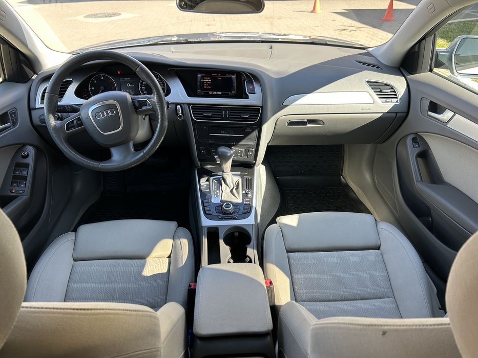 Audi A4 B8 - S-Line - 2010 E5 - 2.0 - 143 HP - S-Tronic