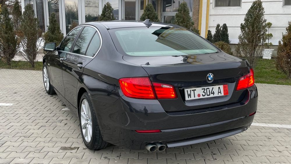 BMW 5 Series 2011 — imagine 3