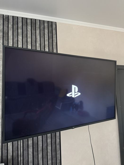 Продам playstation 4