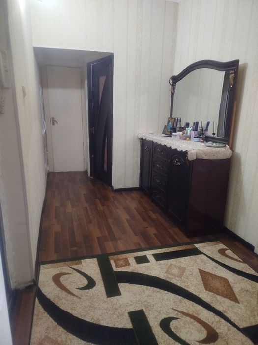 Сдаётся в аренду 2 комнатная квартира
За 400$
Все удобство имеются