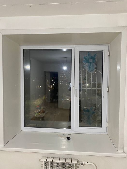 Продам пластиковые окна с подоконниками