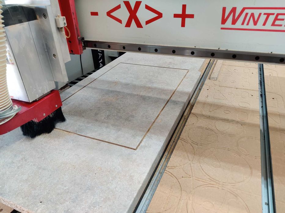 Decupare si gaurire blat bucatarie pentru chiuveta / plita