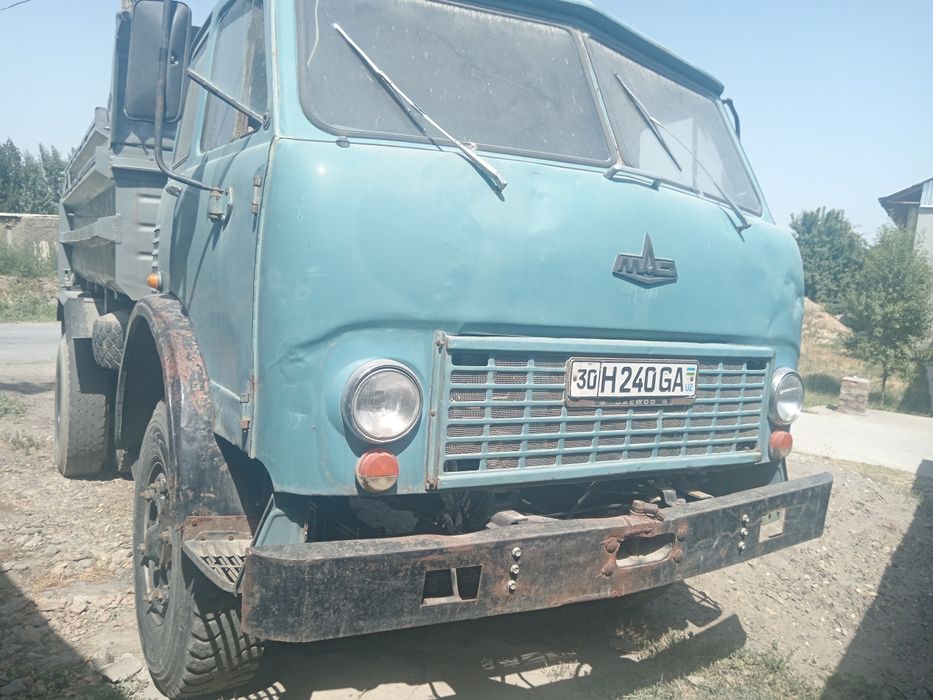 Маз 5549 сотилади