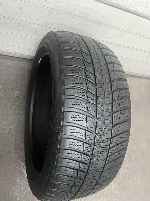 Anvelopa bridgestone 225/45/17