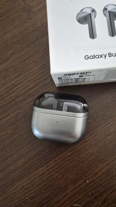 SAMSUNG Galaxy Buds3
