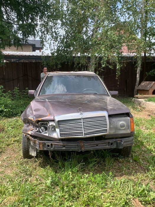 Продам  на запчасти.