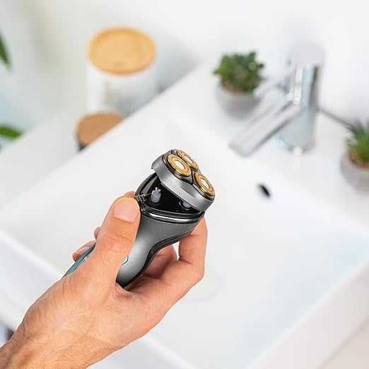 Машинка за подстригване Cecotec Bamba PrecisionCare Pro Titanium