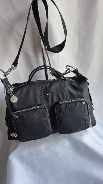 Geanta Tommy Hilfiger neagra