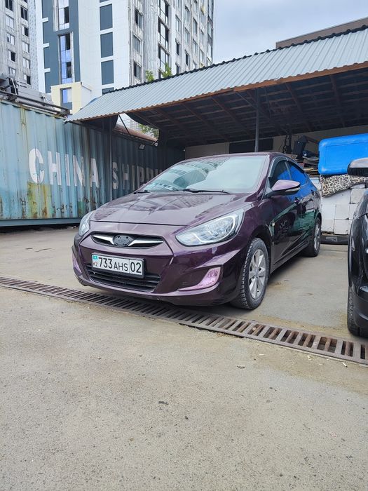 Продам Hyundai Accent 2013