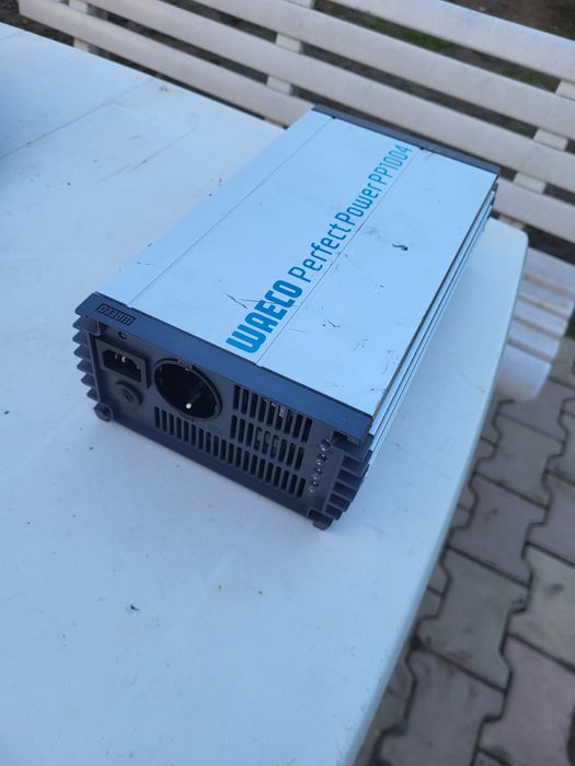 Invertor waeco auto