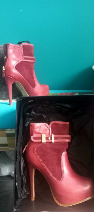 Естествена кожа боти висок ток