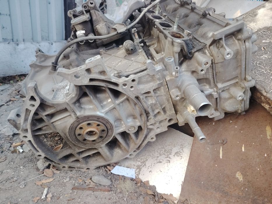 Продам двигатель 1zr