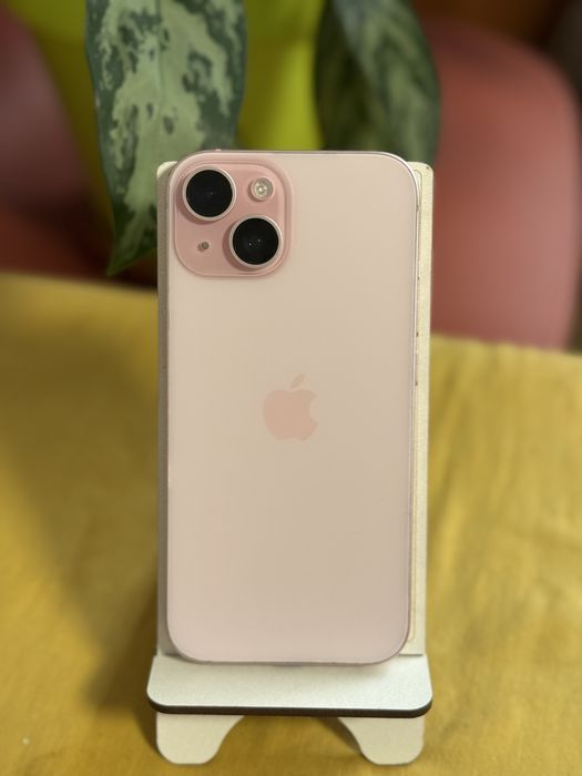 Iphone 15 без ремонта акум 91%