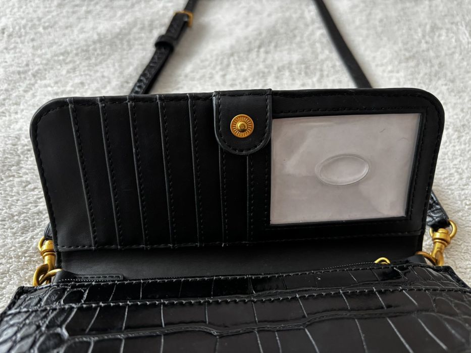 Дамска чанта Guess