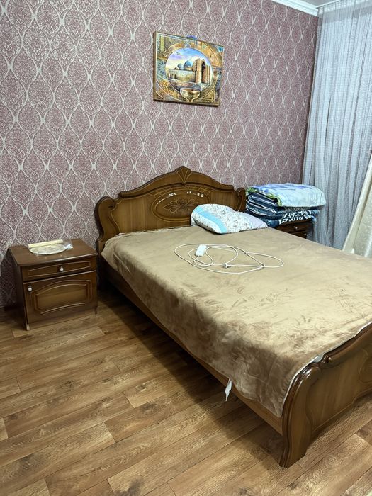 Продам спальный гарнитуру