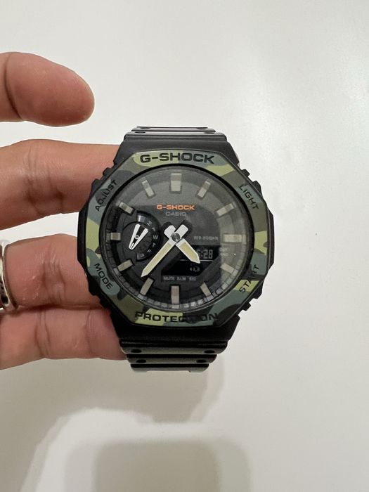 Продам часы casio GA-2100