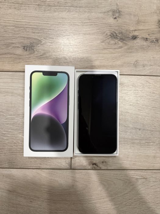 Телефон  iPhone  14