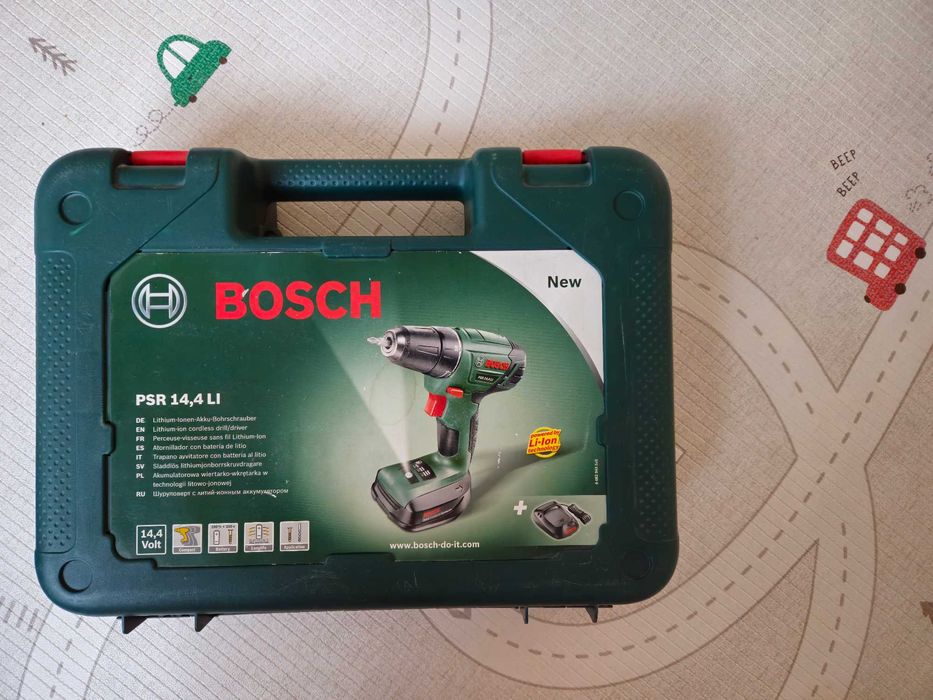 Акумулаторна бормашина винтоверт BOSCH 14.4 с батерия и зарядно