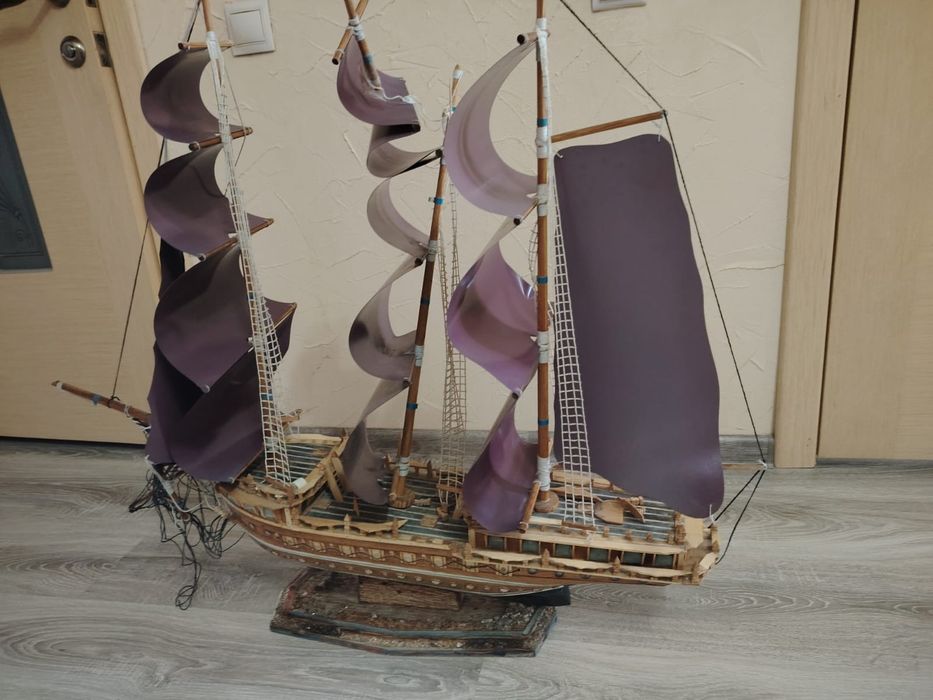 Продам Сувенир "Корабль"