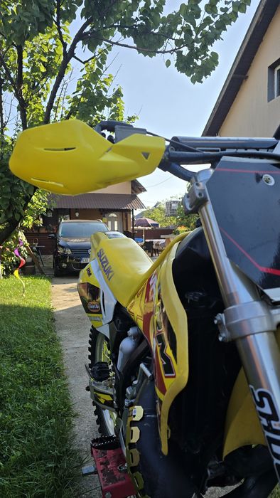 Suzuki RM250 2t powervalve